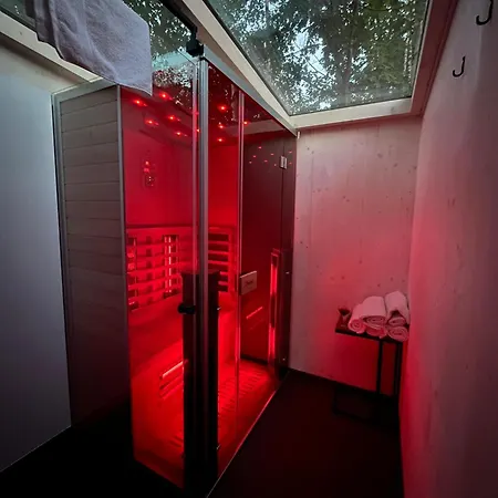 Posed U Hradu Luxury tent *