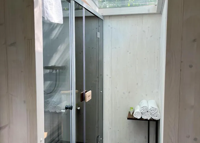 خيمة فخمة Posed U Hradu